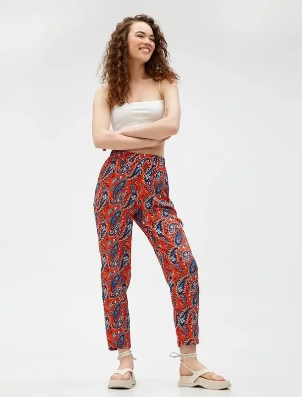 PANTOLLA PËR FEMRA